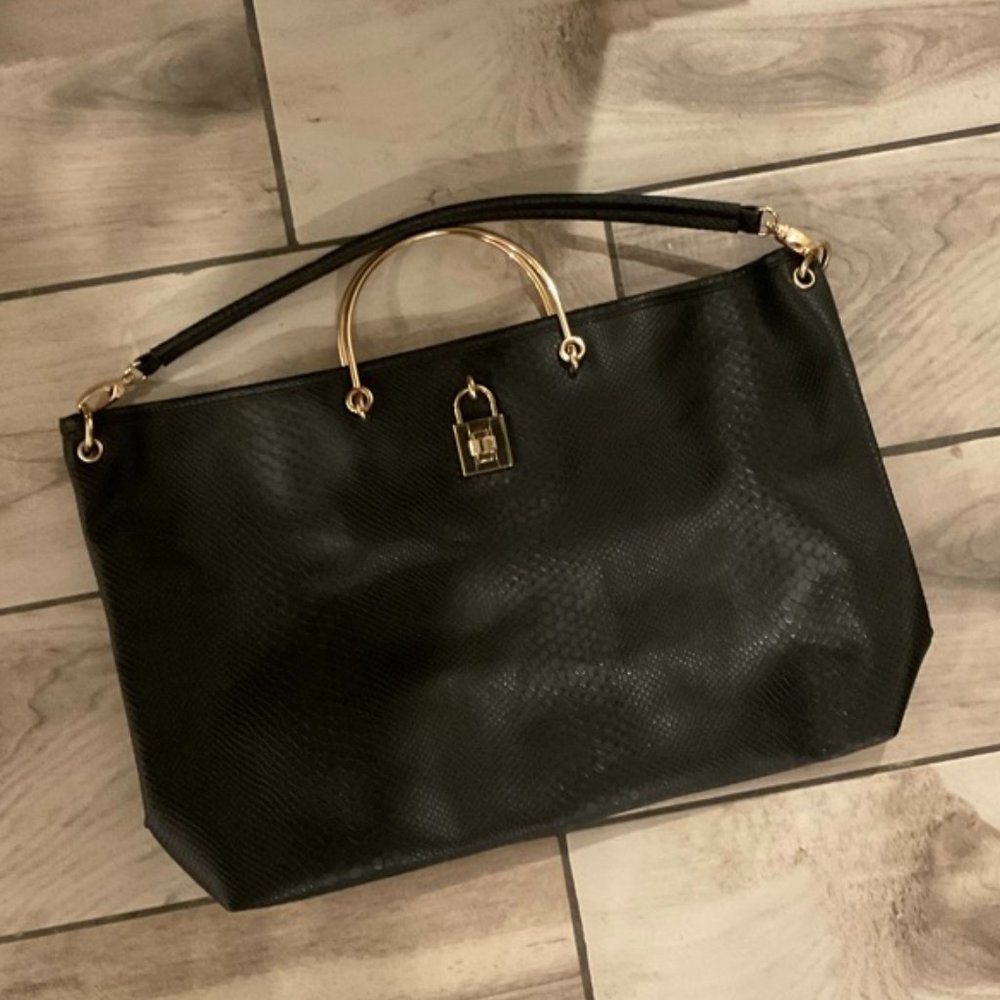 NWOT Black Snakeskin Bag